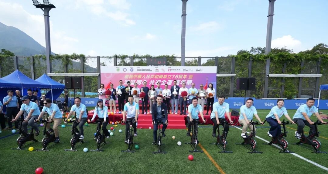 埃贝尔：诺伊尔仍是世界最佳门将之一；续约问题我们会联系他